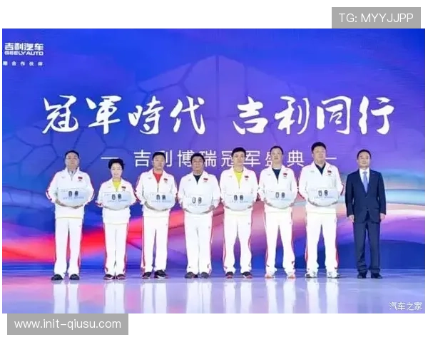 博格巴坚持康复训练拒退役，更衣室化身“超级形象大使”